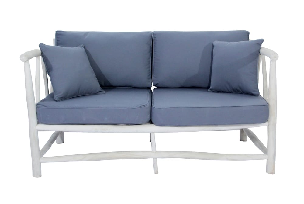 wohnli-moebel-suche-M23157050 Wohnli Möbelsuche - Zweiersofa aus Teakholz mit grauem Kissen