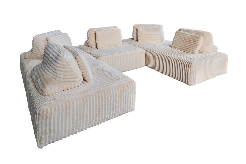 Wohnli Möbelsuche - Modulares 5-Sitzer Sofa mit Kissen aus Breitcord