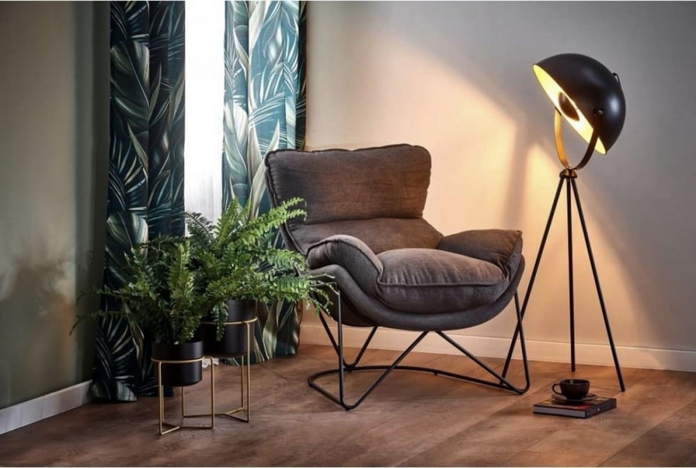 Bequemer Sessel aus Samt in Grau 95x87x79cm Samt Grau Mathi Design Sofas und Sessel Sessel, Poufs und Fußbänke Sessel