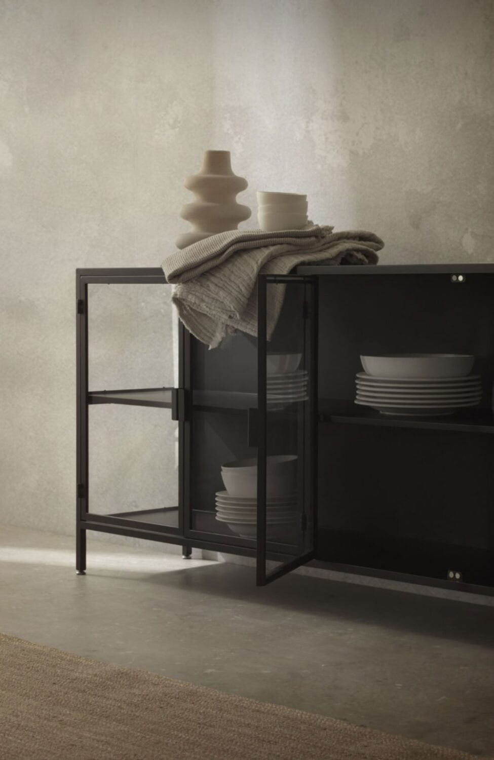 Sideboard Türen und Seitenteile aus Glas schwarzes Metallgestell 170x81x40cm Metall Schwarz GEESE HOME Möbel Esszimmermöbel Sideboards, Highboards & niedrige Anrichten