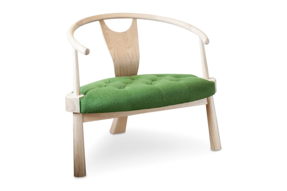 wohnli-moebel-suche-M24064414 Wohnli Möbelsuche - Skandinavischer Sessel aus hellem Holz