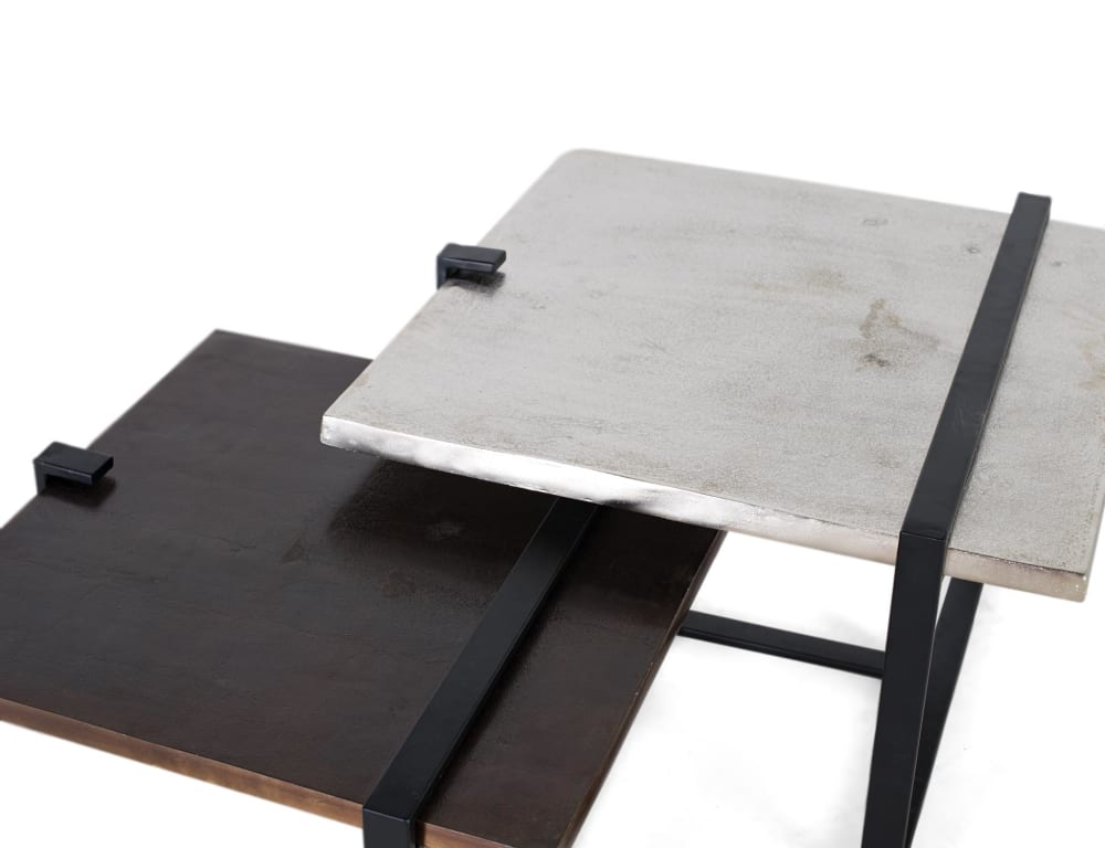 Set aus 2 Couchtischen aus Aluminium und Metall 69x36x69cm Aluminium Grau GINER Y COLOMER Möbel Wohnzimmermöbel Beistelltische