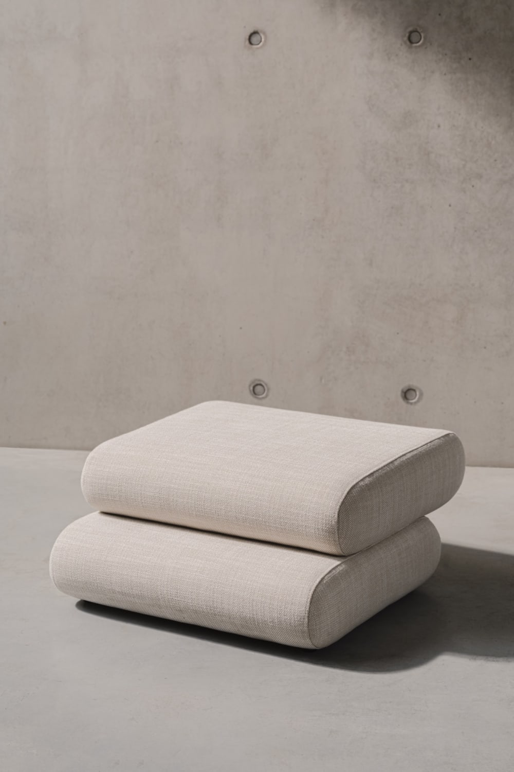 wohnli-moebel-suche-M24080891-1 85x38x80cm Polyester Beige noo.ma Sofas und Sessel Sessel, Poufs und Fußbänke Sitzsäcke