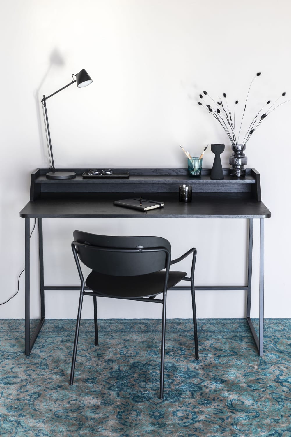 wohnli-moebel-suche-M24100280-1 Schreibtisch aus Holz, schwarz 120x88x60cm Holz Schwarz White label Möbel Büromöbel Schreibtische