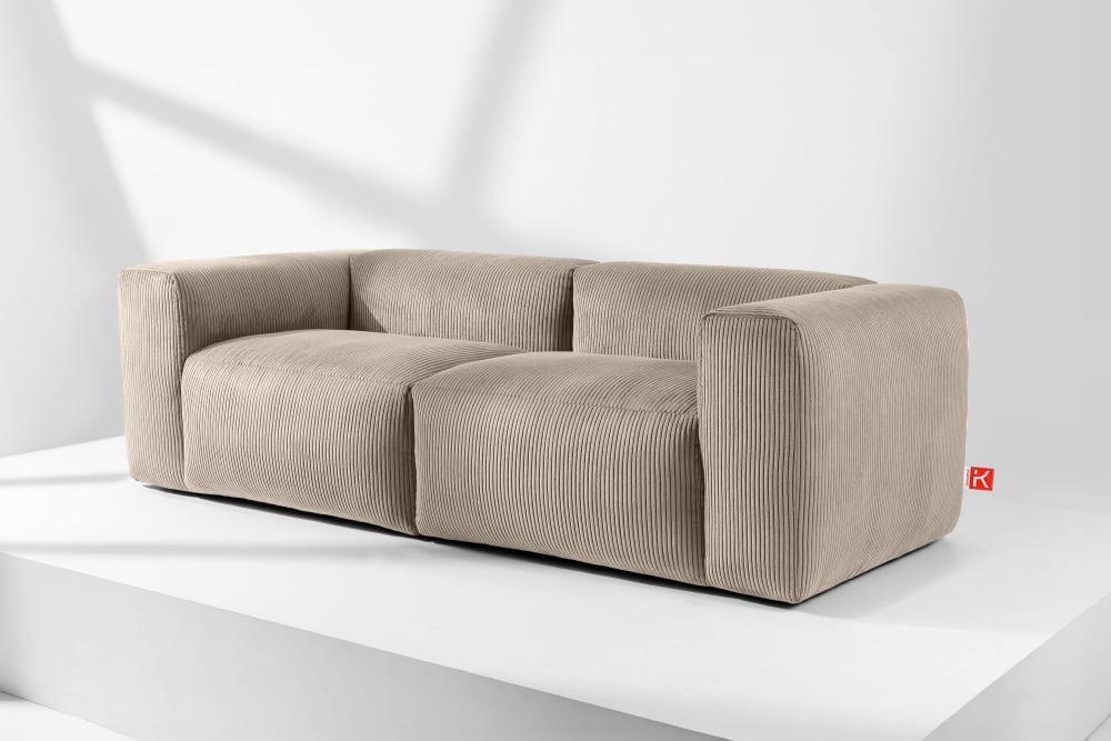 5-Sitzer-Sofa mit extrem weicher und bequemer Sitzfläche