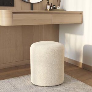 Dreieckiger Pouf aus Boucléstoff beige 37x41x37cm Stoff Beige Rendez-Vous Déco Sofas und Sessel Sessel, Poufs und Fußbänke Sitzsäcke
