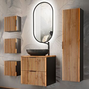 Eichenoptik und Schwarz