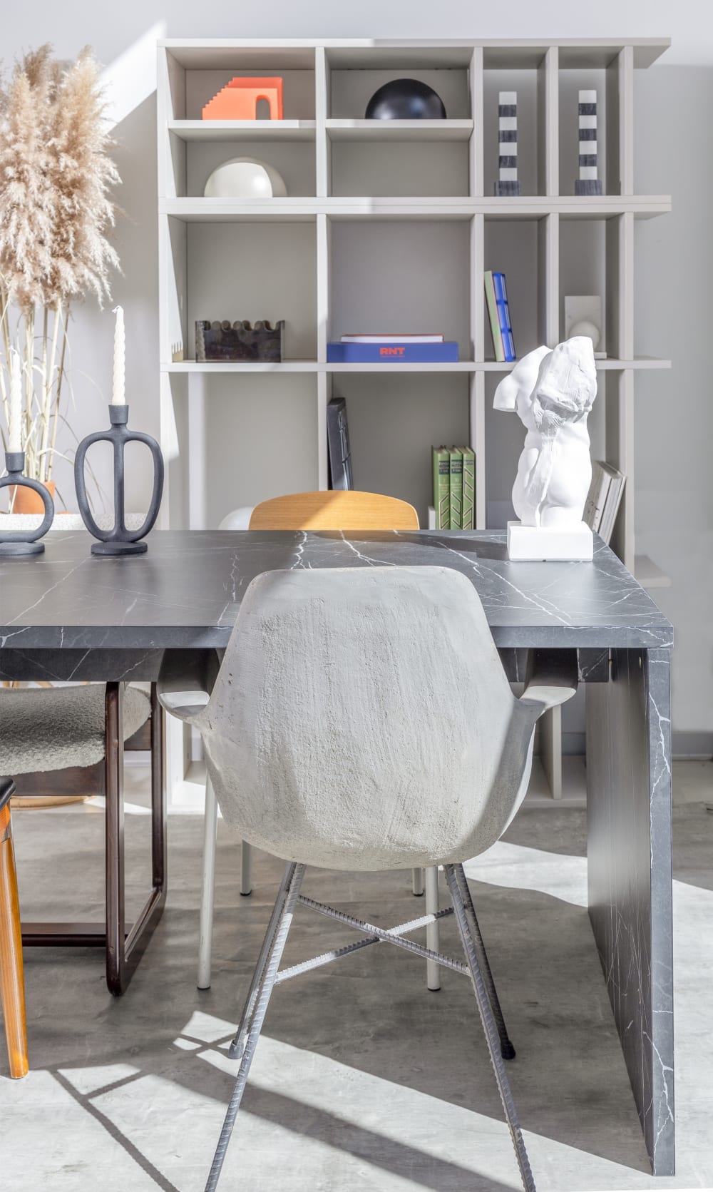 Esstisch mit Marmoreffekt in schwarzer Melaminbeschichtung 160 cm 160x75x90cm Spanplatte Schwarz RNT by Really Nice Things Möbel Esszimmermöbel Esstische