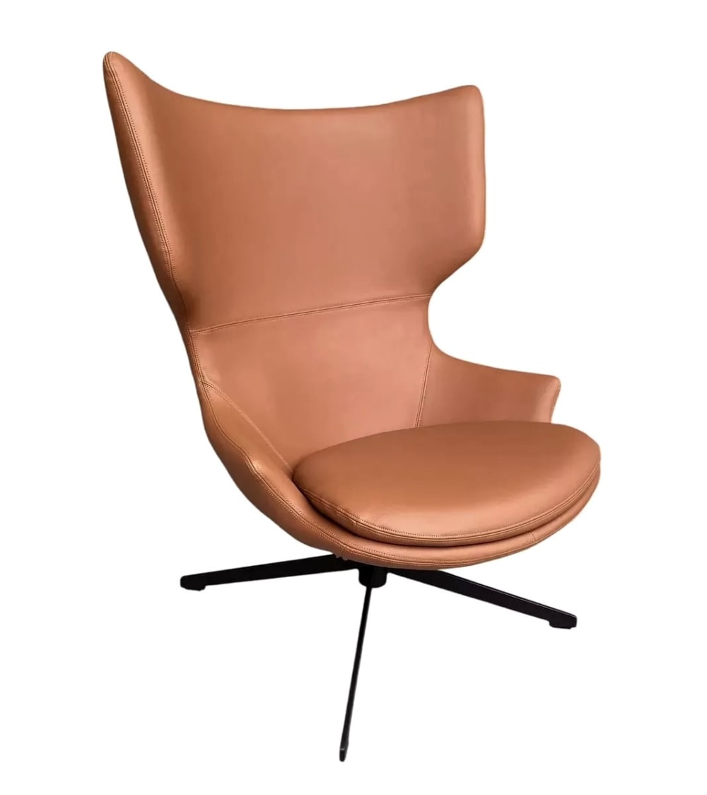 Wohnli Möbelsuche - Drehbarer Lounge-Sessel aus schokoladenbraunem Stoff