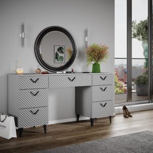 mit 7 Schubladen