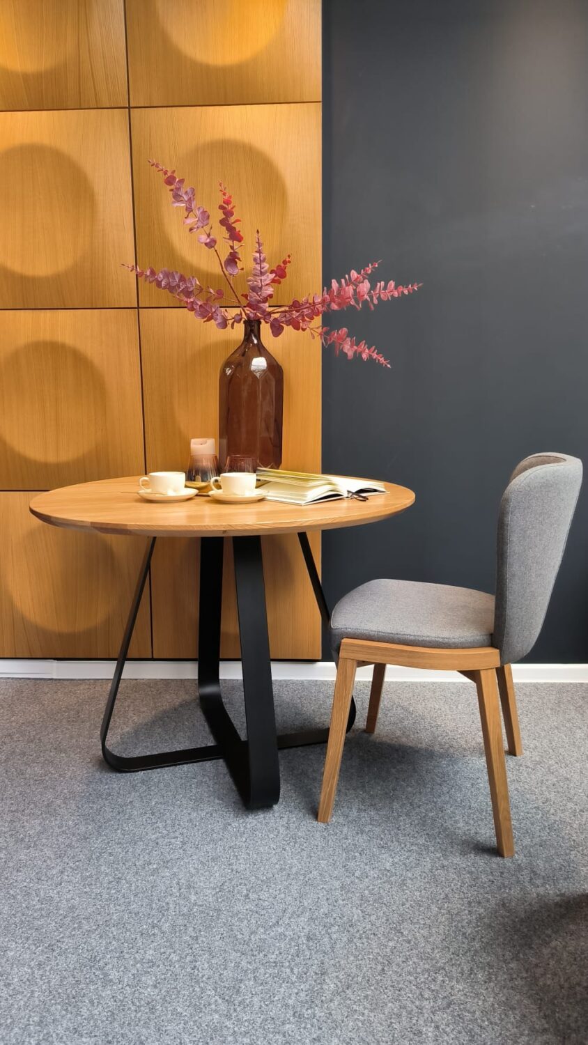 Runder Tisch aus massiver Eiche mit Metallbeinen 130 cm 130x75x130cm Holz Braun Danzz Möbel Esszimmermöbel Esstische