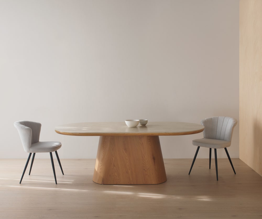 wohnli-moebel-suche-M25022536-1 Ovaler Esstisch aus Eichenfurnier mit Keramikplatte in Marmor 200x75x100cm Holz Braun GEESE HOME Möbel Esszimmermöbel Esstische