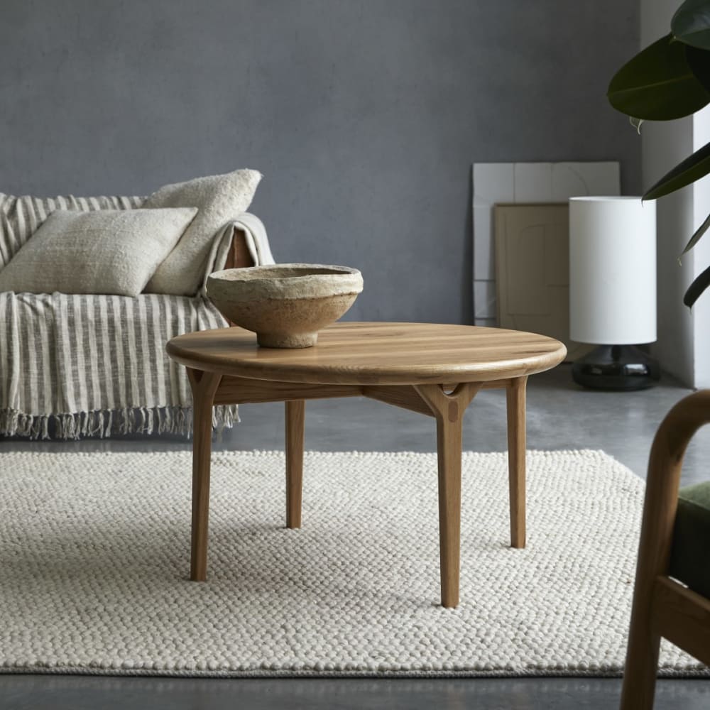 wohnli-moebel-suche-M25032951 Wohnli Möbelsuche - Couchtisch aus massiver Eiche