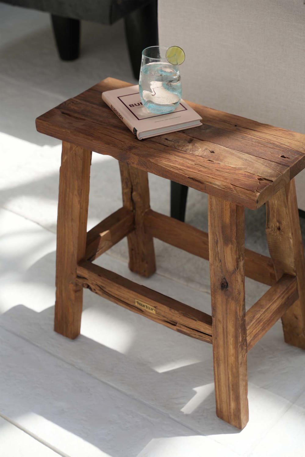 wohnli-moebel-suche-M25043769-1 50 x 25 x 50 cm