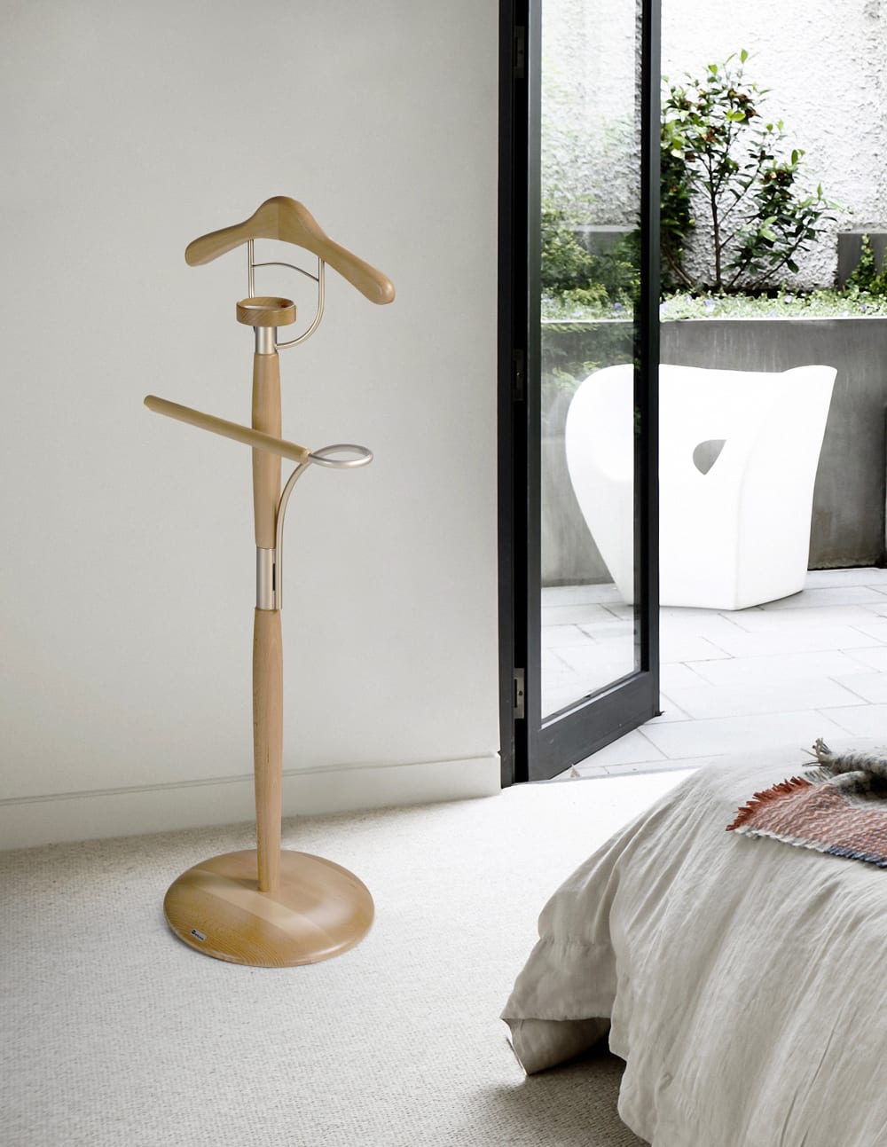 Herrendiener aus lackiertem Buchenholz in Esche 110x45x32 cm 45x117x32cm Holz Braun Herdasa Möbel Schlafzimmermöbel Kleiderständer