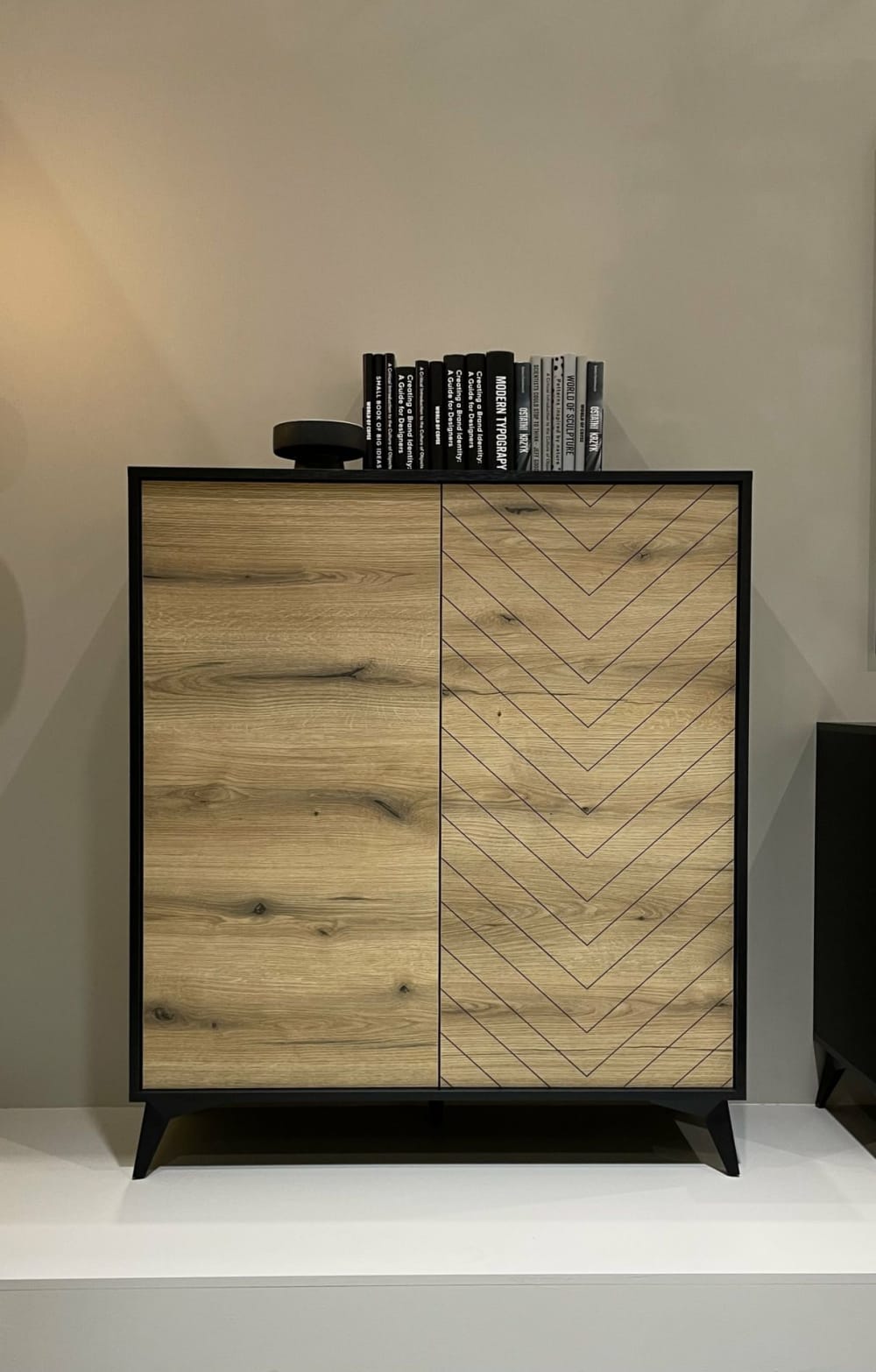 wohnli-moebel-suche-M25049117-1 104 cm