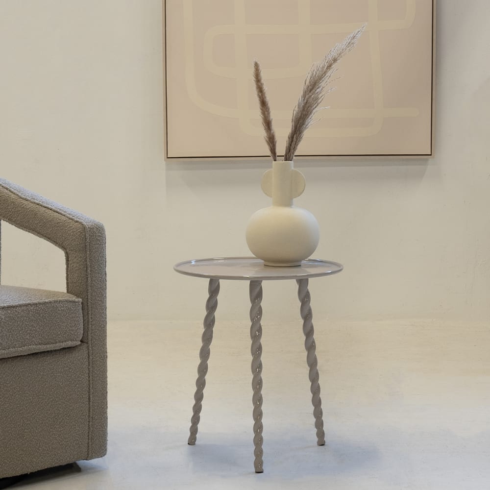 beige