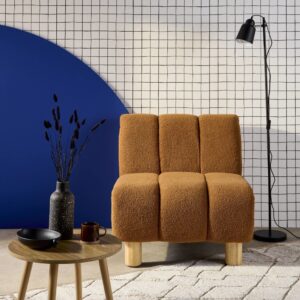 wohnli-moebel-suche-M25060620-1 Relaxsessel mit abgerundeten Beinen aus Holz mit Bouclé-Bezug - Angel 78x79x90cm Stoff Braun sweeek Sofas und Sessel Sessel, Poufs und Fußbänke Sessel