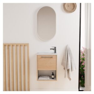 wohnli-moebel-suche-M25065896-1 Wasserhahn und ovalem Spiegel