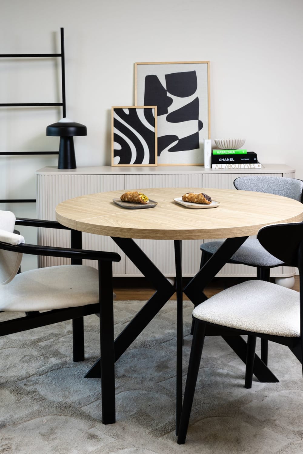 Ausziehtisch Eiche-Optik/Schwarz 100–180x100 cm 100x77x100cm Spanplatte Beige Selsey Möbel Esszimmermöbel Esstische
