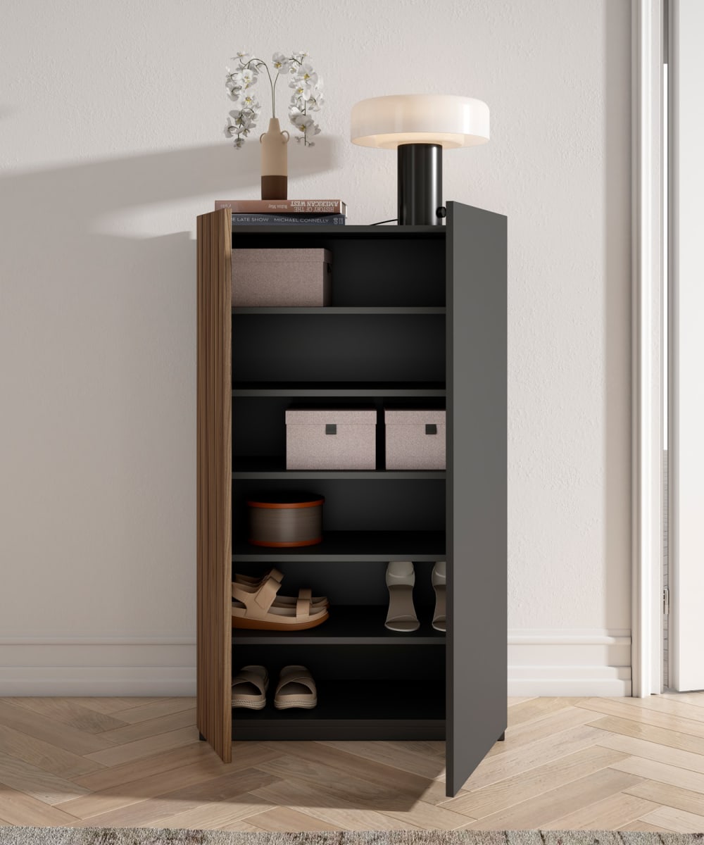 Schuhschrank Melamin Graphit Tür Lattenoptik Nussbaum 122x70x35 cm 70x122x35cm Spanplatte Grau Herdasa Möbel Flurmöbel Schuhschränke