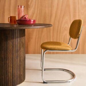 wohnli-moebel-suche-M25097050-1 Runder Tisch Heveaholz und nussbaumfarbenes Eichenfurnier für 4 115x73x115cm Spanplatte Braun sweeek Möbel Esszimmermöbel Esstische