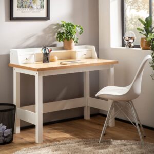Wohnli Möbelsuche - Schreibtisch aus MDF