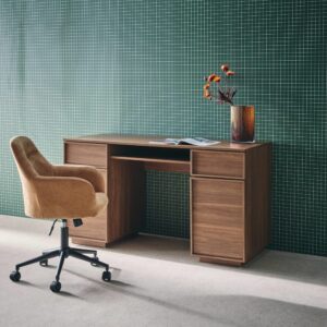 Schreibtisch Holzlook nussbaumfarben 2 Türen 140 cm 140x77x55cm Holz Braun sweeek Möbel Büromöbel Schreibtische