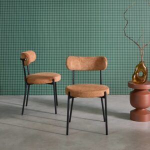 wohnli-moebel-suche-M25163691-1 2er-Set Metallstühle mit camelfarbenem Chenille-Bezug 47x76x49cm Stoff Braun sweeek Möbel Esszimmermöbel Stühle