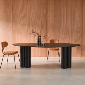 wohnli-moebel-suche-M25164632-1 Ovaler Esstisch aus Heveaholz und Eichenfurnier schwarz 220 cm 220x73x110cm Spanplatte Schwarz sweeek Möbel Esszimmermöbel Esstische