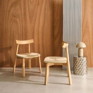 2er-Set skandinavische Stühle naturfarbenes Heveaholz und beige 53x79x55cm Holz Beige sweeek Möbel Esszimmermöbel Stühle