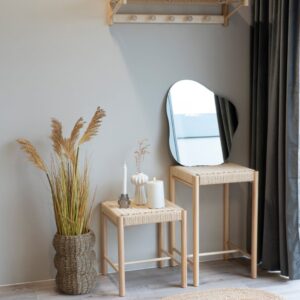 wohnli-moebel-suche-M26006905-1 Hocker mit Sitzfläche aus Naturrattan und Naturholz 42 x 42 cm 42x46x42cm Naturfasern Braun Moloo Möbel Wohnzimmermöbel Hocker