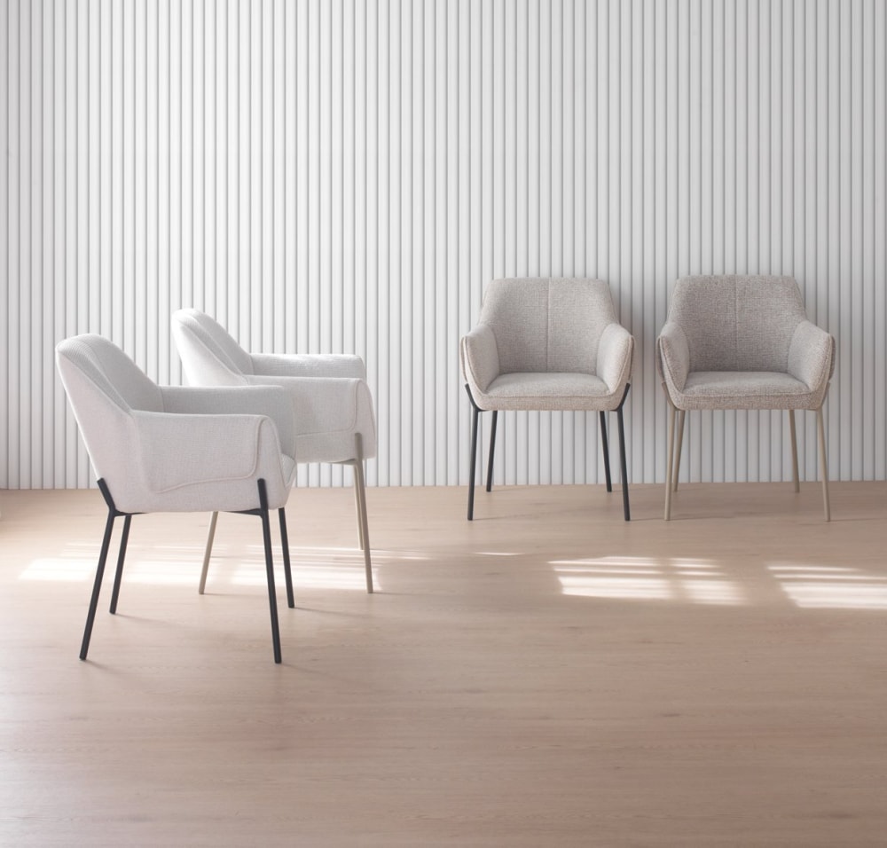 4er-Set Sessel mit braunem Chenille-Bezug 57x83x60cm Stoff Braun GEESE HOME Möbel Esszimmermöbel Stühle