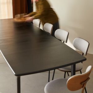 wohnli-moebel-suche-M26022799-1 Ausziehtisch aus massiver Eiche black 6-12 Pers. 270x75x95cm Holz Schwarz Tikamoon Möbel Esszimmermöbel Esstische
