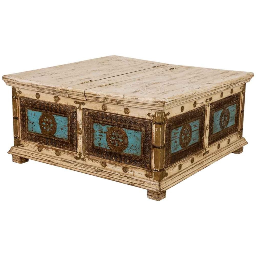 wohnli-moebel-suche-M26037571 Wohnli Möbelsuche - handgefertigter Couchtisch aus Holz