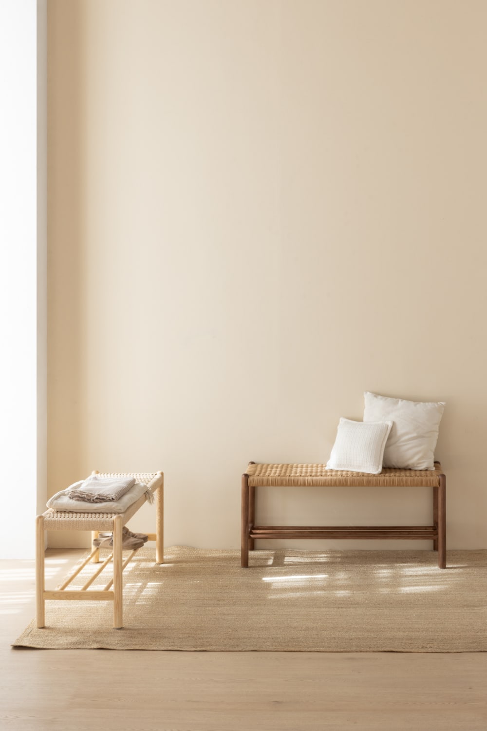 Bank aus Eschenholz mit geflochtener Sitzfläche 100x47x37cm Holz Braun GEESE HOME Möbel Esszimmermöbel Sitzbank und Holzbank