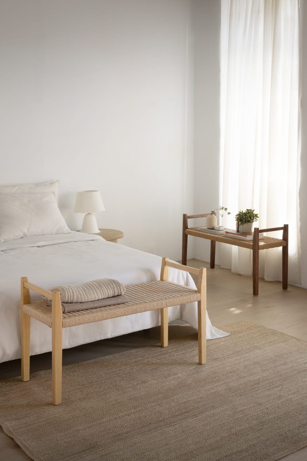 Bank aus Eschenholz in Nussbaumfarbe mit geflochtener Sitzfläche 100x61x40cm Holz Braun GEESE HOME Möbel Esszimmermöbel Sitzbank und Holzbank