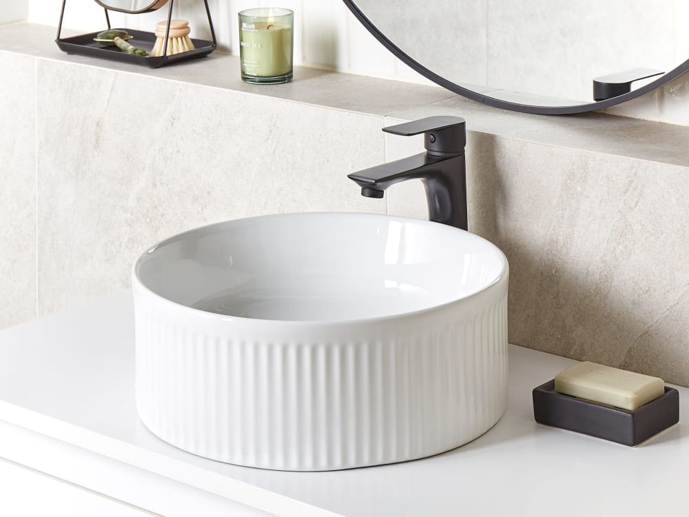 Aufsatzwaschbecken  ⌀ 37 cm Keramik Weiß 37x13x37cm Keramik Weiß Beliani Möbel Badezimmermöbel Waschtische