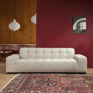 wohnli-moebel-suche-M26077621-1 Gerades 4-Sitzer-Sofa aus beige meliertem Strukturstoff 243x74x97cm Stoff Beige BERAH GETAH Sofas und Sessel Sofas 2-Sitzer-Sofas & 3-Sitzer-Sofas