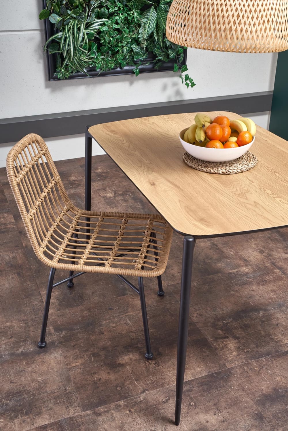 Synthetischer Rattanstuhl mit schwarzen Stahlbeinen 45x85x47cm Rattan Braun MSO Möbel Esszimmermöbel Stühle