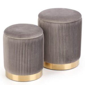 wohnli-moebel-suche-M26094718 Wohnli Möbelsuche - Graue plissierte Samt-Poufs mit goldenem Metallsockel