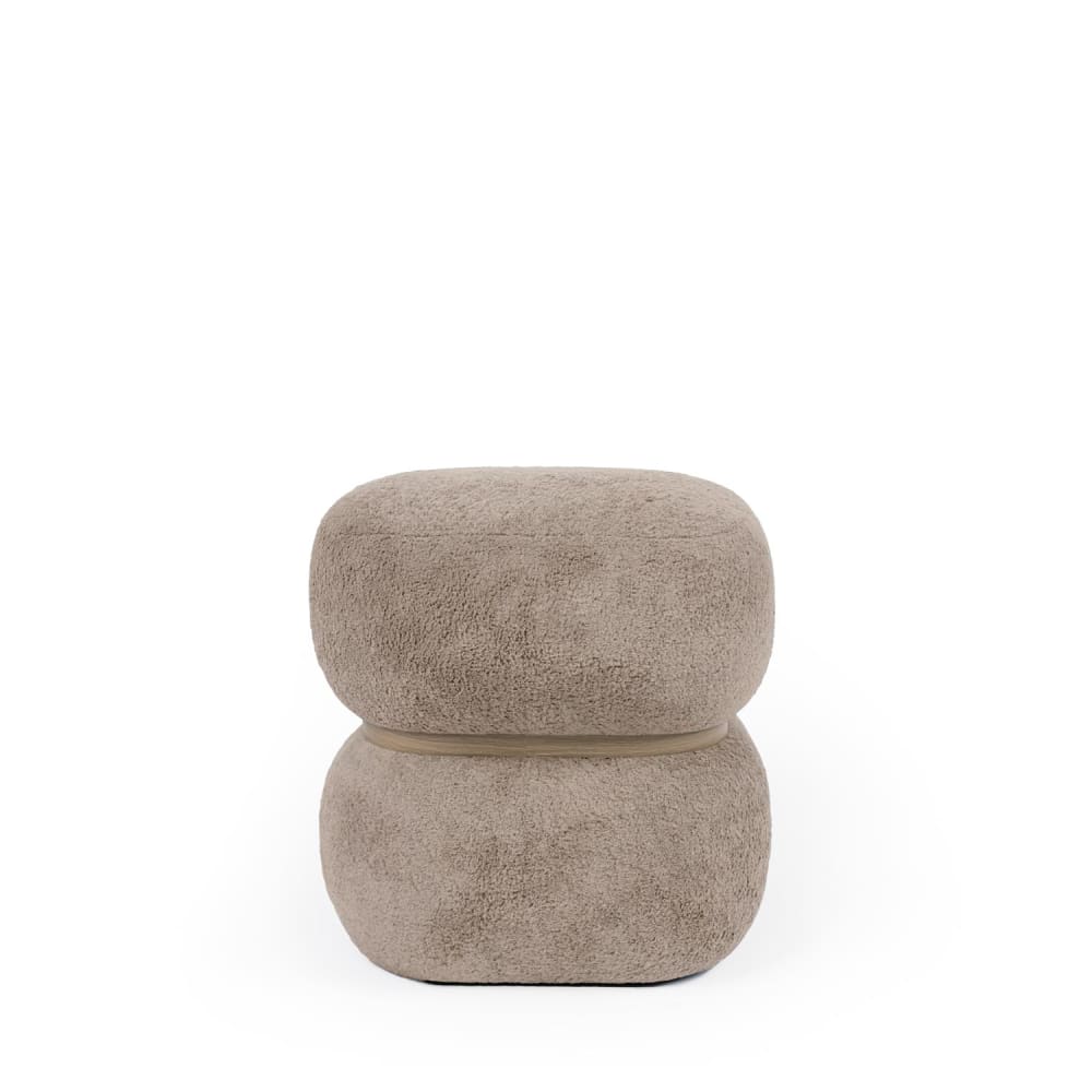 wohnli-moebel-suche-M26099685 Wohnli Möbelsuche - Puff im Design mit teddyfarbener Polsterung in Taupe.