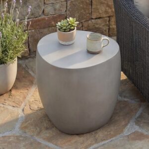 wohnli-moebel-suche-M26152634-1 Beistelltisch aus Beton 48 x 48 x 51 cm 48x51x48cm Beton Grau ELEMENTI Möbel Wohnzimmermöbel Couchtische