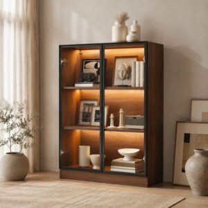 Glasvitrine mit 3 Ebenen und LED-Beleuchtung in Walnussoptik 80x106x32cm Spanplatte Braun Hauss Spole Möbel Esszimmermöbel Vitrine und Vitrinenschrank