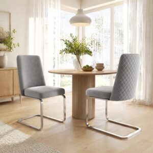wohnli-moebel-suche-M26214449-1 2er-Set Esszimmerstühle aus Polyester grau und silberfarben 52x88x45cm PES - Polyester Grau Hauss Spole Möbel Esszimmermöbel Stühle