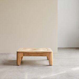 Wohnli Möbelsuche - Quadratischer Couchtisch aus massivem